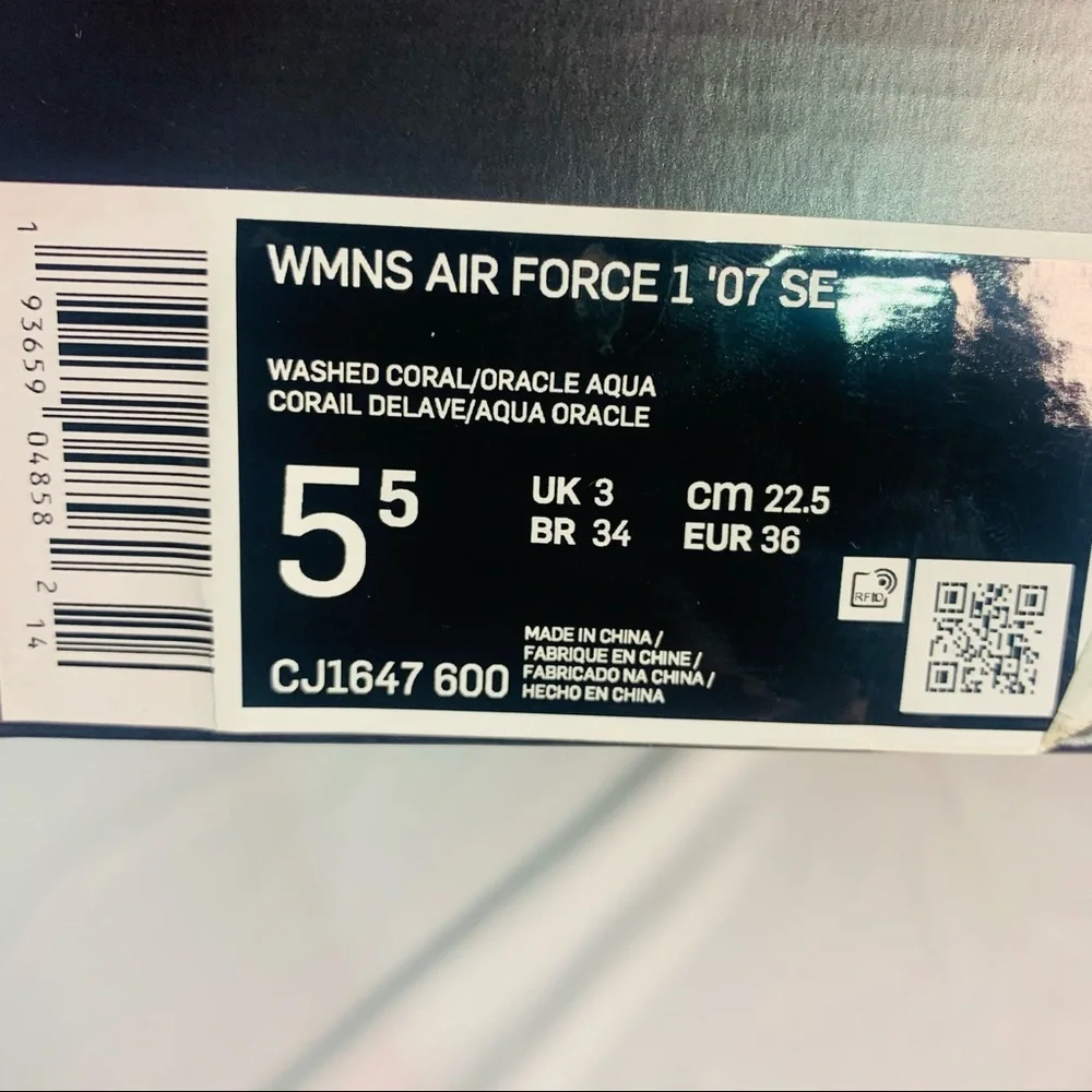 Nike Air Force 1 Low '07‎